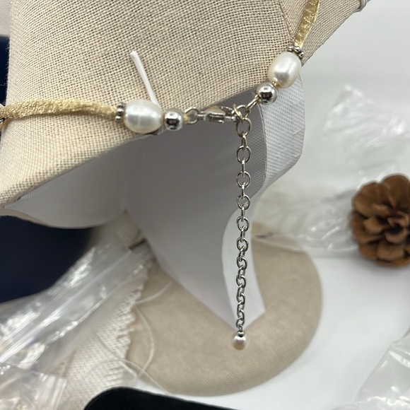 Vintage Honora Pearl Adjustable Necklace with Intricate Beige Mesh Sections - Picture 10 of 12